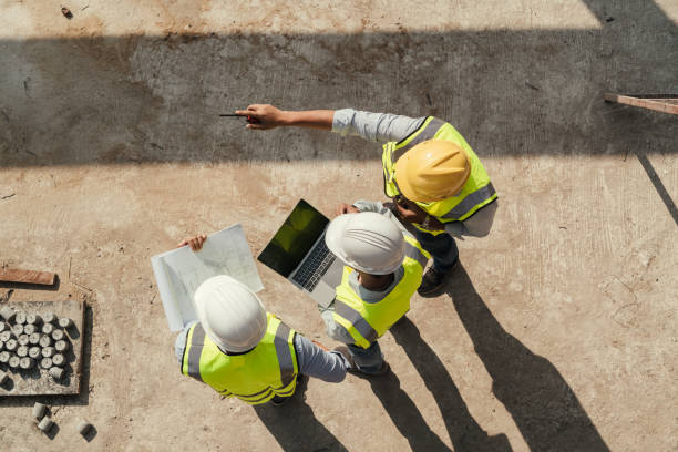 Best Driveway Concrete Repair  in Higginsville, MO